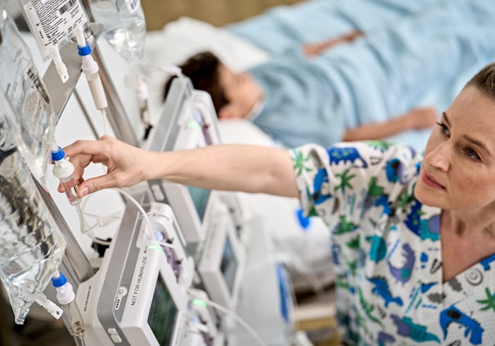 hcp adjusting infusion pump lines